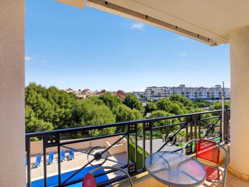 7 sypialnia Willa na sprzedaż w La Zenia z basenem - 839 000 € (Ref: 9890085)
