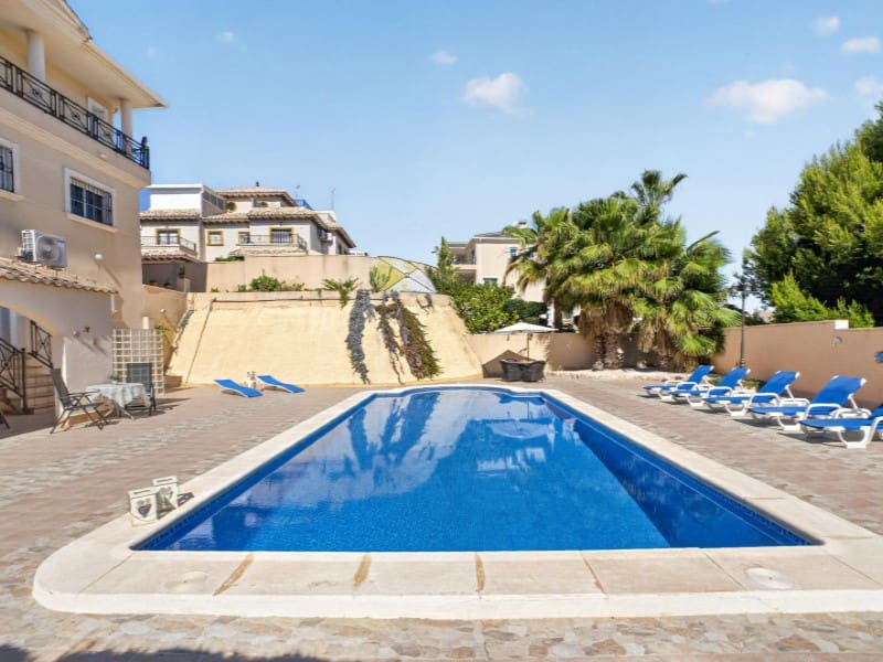 7 sypialnia Willa na sprzedaż w La Zenia z basenem - 839 000 € (Ref: 9890085)