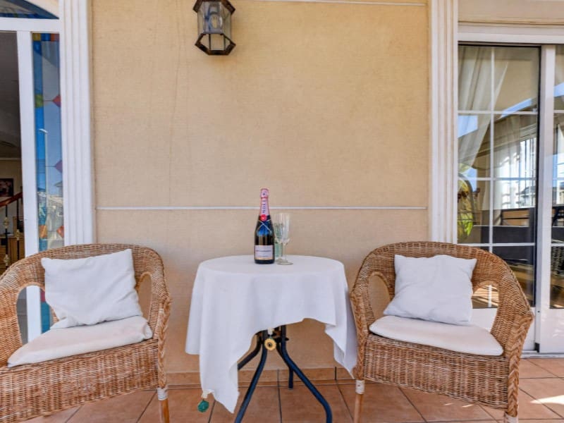 7 sypialnia Willa na sprzedaż w La Zenia z basenem - 839 000 € (Ref: 9890085)