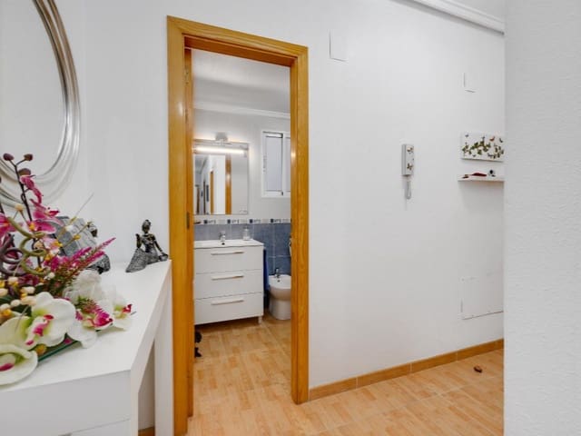 2 quarto Apartamento para venda em Parque de las Naciones, Torrevieja - 139 990 € (Ref: 9891996)