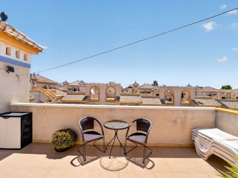 3 soveværelse Byhus til salg i Torrevieja - € 245.000 (Ref: 9891997)