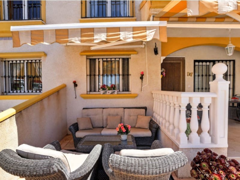 3 soveværelse Byhus til salg i Torrevieja - € 245.000 (Ref: 9891997)