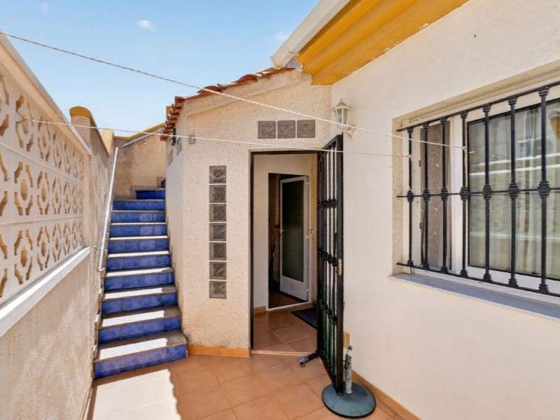 3 soveværelse Byhus til salg i Torrevieja - € 245.000 (Ref: 9891997)
