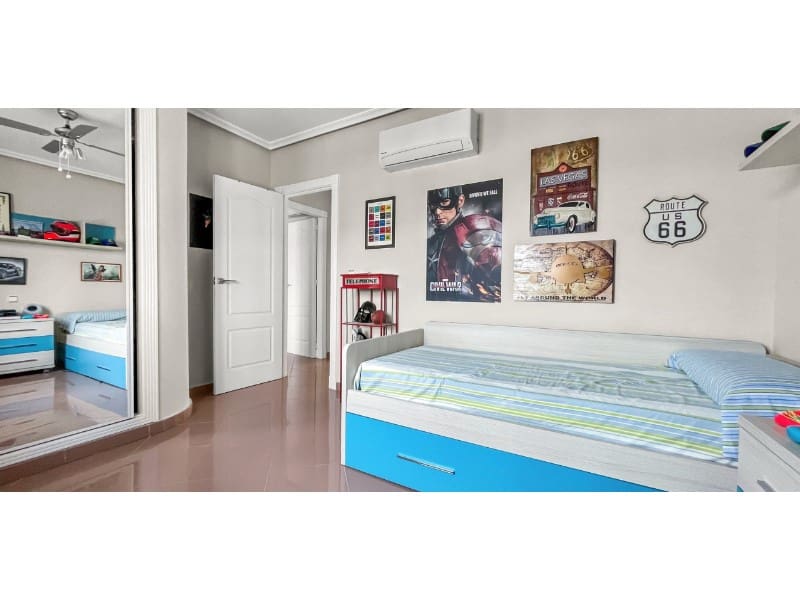 3 bedroom Villa for sale in Orihuela Costa with pool garage - € 435,900 (Ref: 9894146)