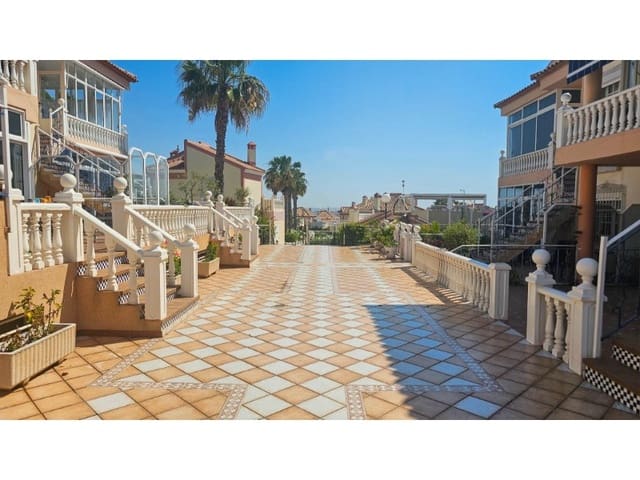 Bungalow de 2 habitaciones en Las Filipinas en venta con piscina - 176.000 € (Ref: 9894147)