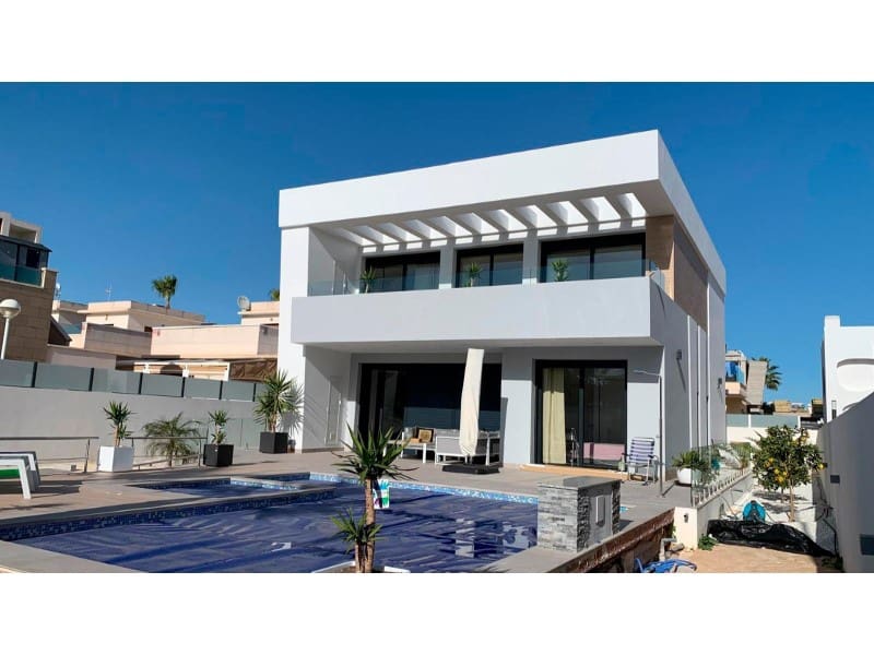 4 Zimmer Villa zu verkaufen in Rojales mit Pool - 975.000 € (Ref: 9894148)