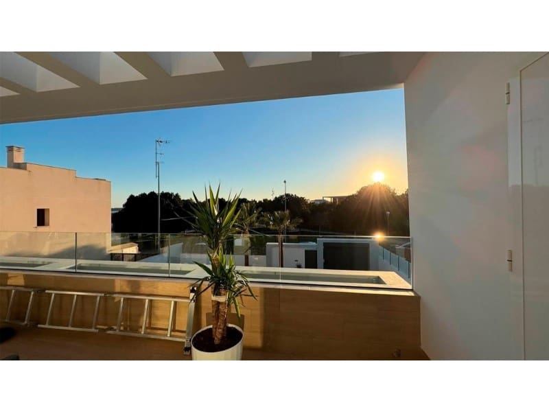 4 Zimmer Villa zu verkaufen in Rojales mit Pool - 975.000 € (Ref: 9894148)