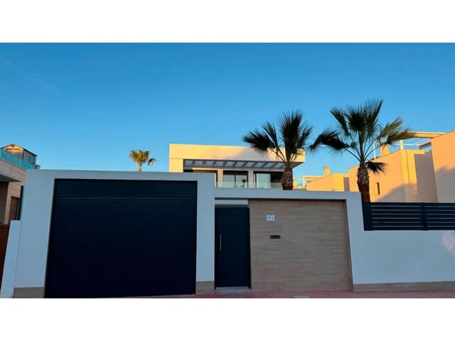 4 Zimmer Villa zu verkaufen in Ciudad Quesada, Rojales mit Pool - 975.000 € (Ref: 9894148)