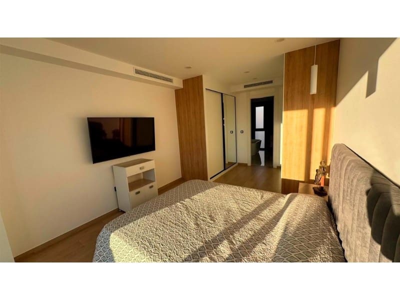 4 Zimmer Villa zu verkaufen in Rojales mit Pool - 975.000 € (Ref: 9894148)