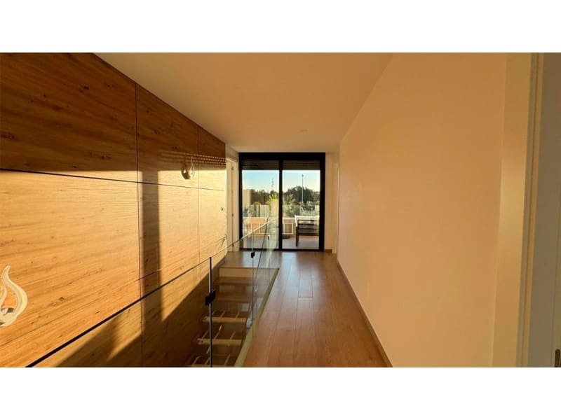 4 Zimmer Villa zu verkaufen in Rojales mit Pool - 975.000 € (Ref: 9894148)