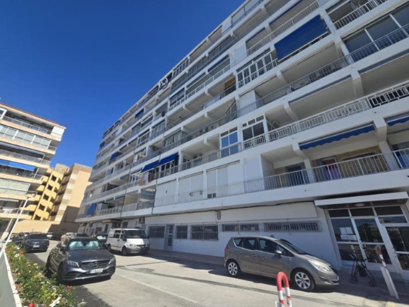3 sypialnia Apartament na sprzedaż w Torrevieja z basenem - 220 000 € (Ref: 9894149)