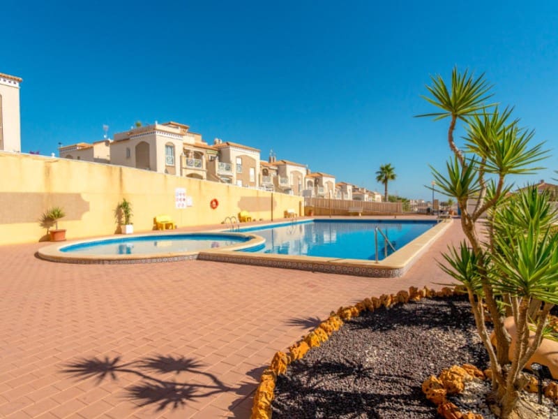 Apartamento de 2 habitaciones en Aguas Nuevas en venta - 185.000 € (Ref: 9896612)