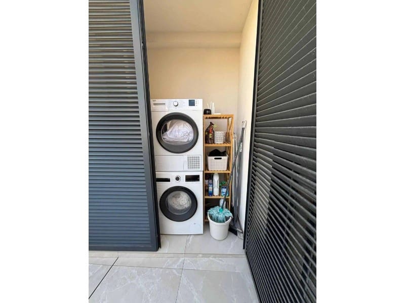 3 sypialnia Penthouse na sprzedaż w Torrevieja z basenem - 399 000 € (Ref: 9899404)