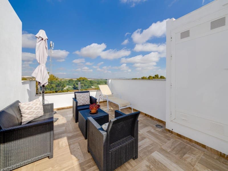 3 Zimmer Haus zu verkaufen in Orihuela Costa mit Pool - 325.000 € (Ref: 9899406)