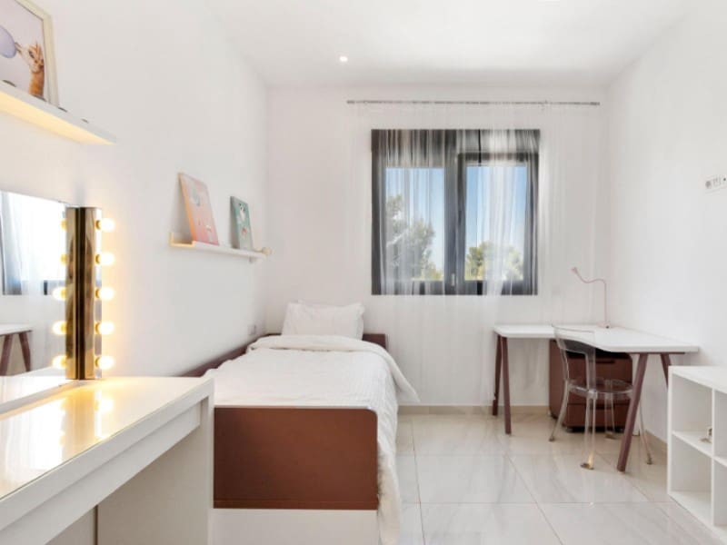 3 Zimmer Haus zu verkaufen in Orihuela Costa mit Pool - 325.000 € (Ref: 9899406)