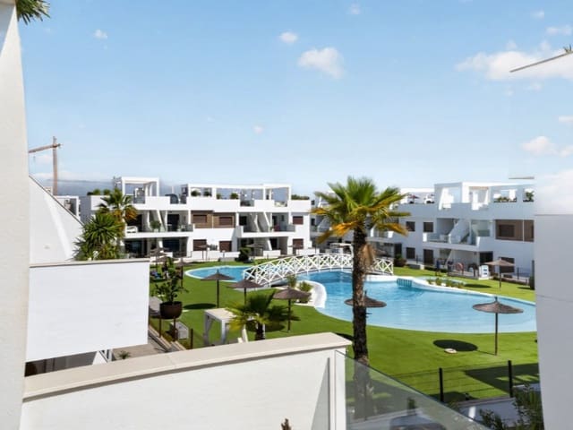 2 camera da letto Attico in vendita in Los Balcones - Los Altos, Torrevieja con garage - 295.000 € (Rif: 9899410)