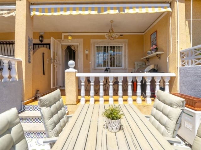 2 quarto Casa em Banda para venda em Puerto Deportivo, Torrevieja com piscina - 219 000 € (Ref: 9904302)