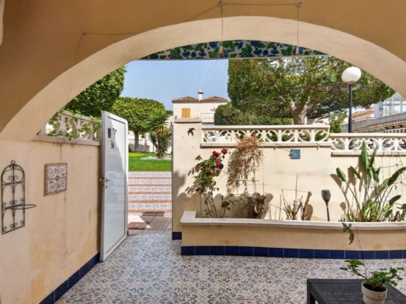 4 soveværelse Byhus til salg i Los Altos med swimmingpool - € 179.000 (Ref: 9904303)