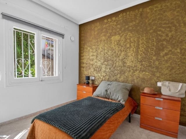 4 soveværelse Byhus til salg i Los Altos - € 179.000 (Ref: 9904303)