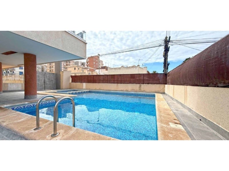2 sypialnia Apartament na sprzedaż w Torrevieja - 149 000 € (Ref: 9904304)