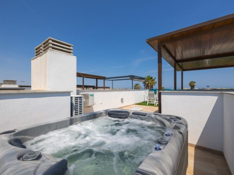 3 camera da letto Casa in vendita in Torrevieja con piscina - 315.000 € (Rif: 9904305)