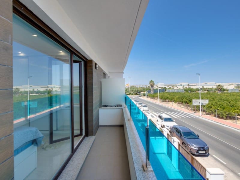 3 camera da letto Casa in vendita in Torrevieja con piscina - 315.000 € (Rif: 9904305)