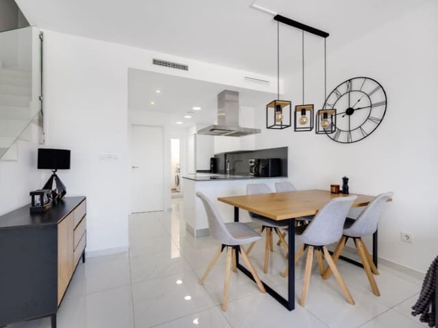 3 camera da letto Casa in vendita in Los Balcones - Los Altos, Torrevieja con piscina - 315.000 € (Rif: 9904305)