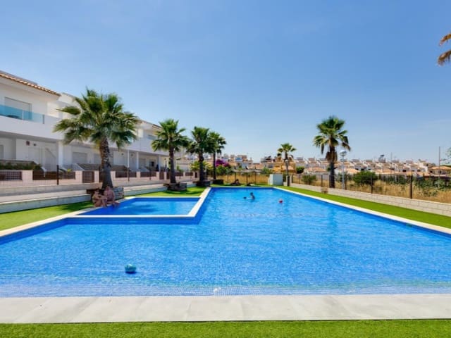 3 camera da letto Casa in vendita in Los Balcones - Los Altos, Torrevieja con piscina - 315.000 € (Rif: 9904305)