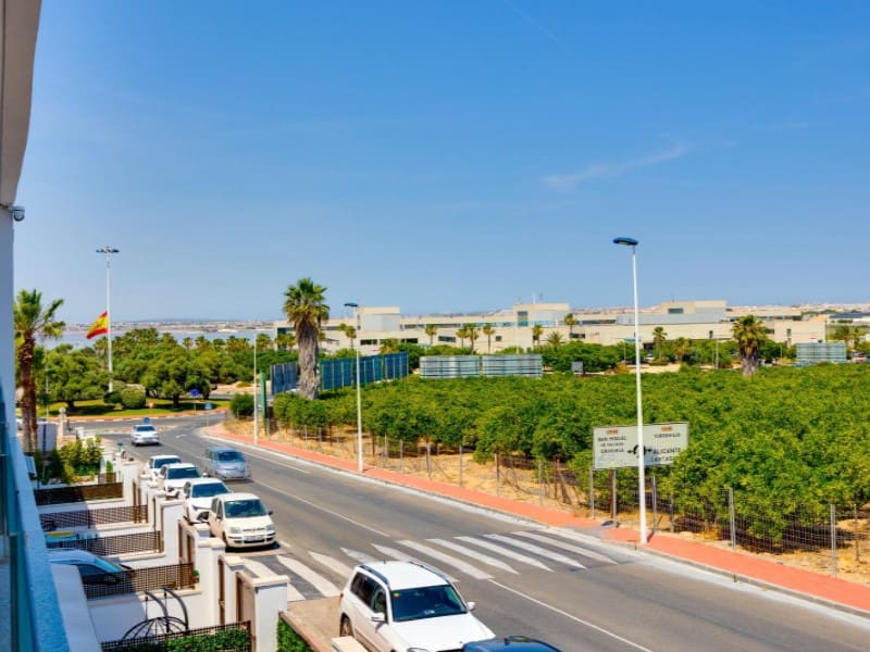 3 camera da letto Casa in vendita in Torrevieja con piscina - 315.000 € (Rif: 9904305)