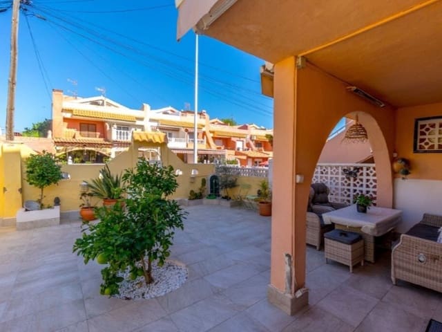 1 soveværelse Lejlighed til salg i Puerto Deportivo, Torrevieja - € 139.000 (Ref: 9904307)