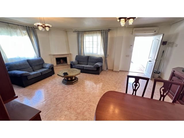 4 Zimmer Doppelhaus zu verkaufen in Aguas Nuevas, Torrevieja - 425.000 € (Ref: 9904308)