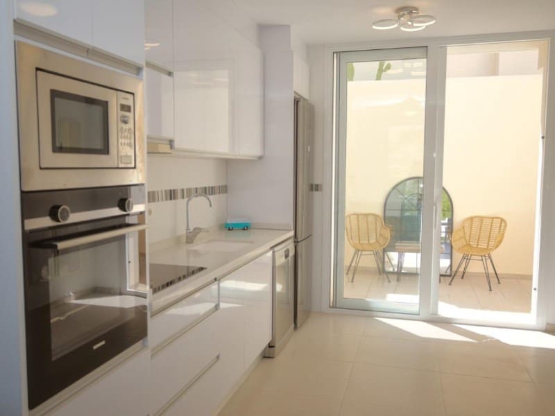 4 chambre Maison de Ville à vendre à Orihuela Costa avec piscine - 375 000 € (Ref: 9904310)