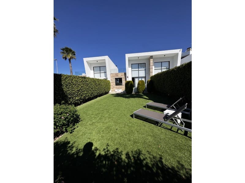 3 camera da letto Appartamento in vendita in Cabo Roig con piscina - 425.000 € (Rif: 9904311)