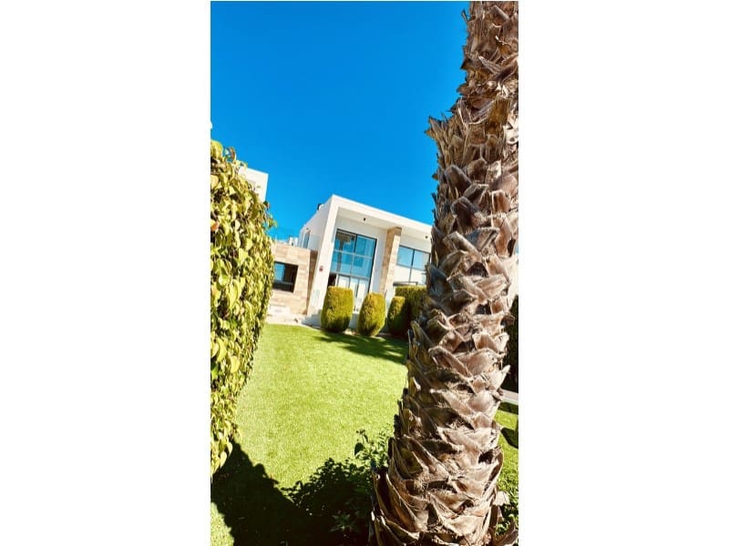 3 camera da letto Appartamento in vendita in Cabo Roig con piscina - 425.000 € (Rif: 9904311)