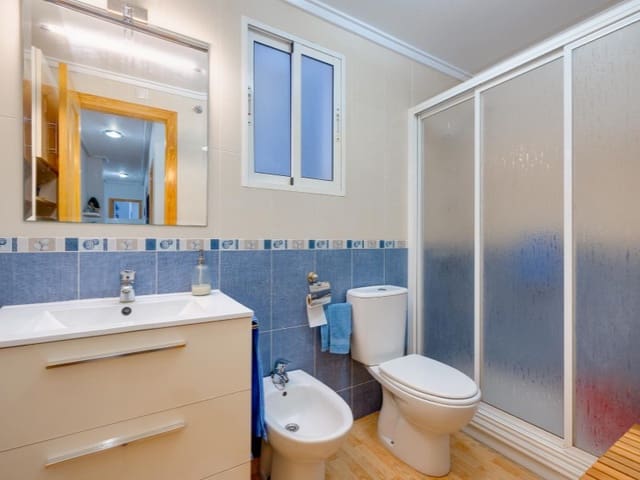 2 bedroom Apartment for sale in Parque de las Naciones, Torrevieja - € 139,990 (Ref: 9904312)