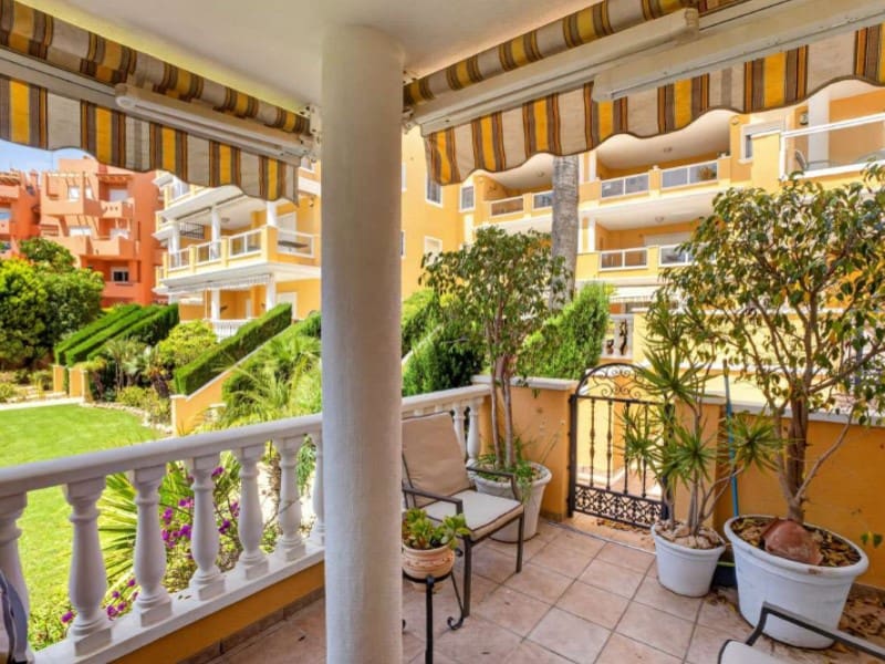 Apartamento de 2 habitaciones en La Regia en venta con piscina - 317.550 € (Ref: 9907020)