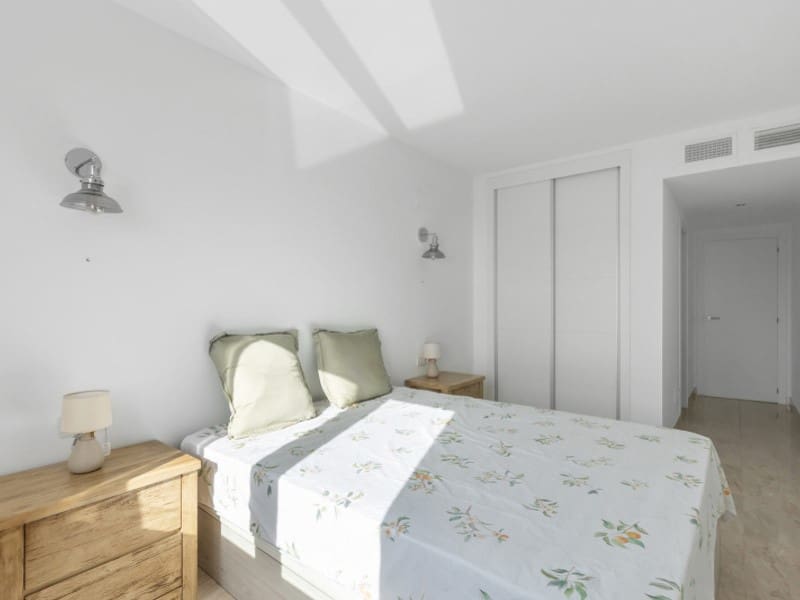 3 sovrum Takvåning till salu i Punta Prima - 765 000 € (Ref: 9907021)