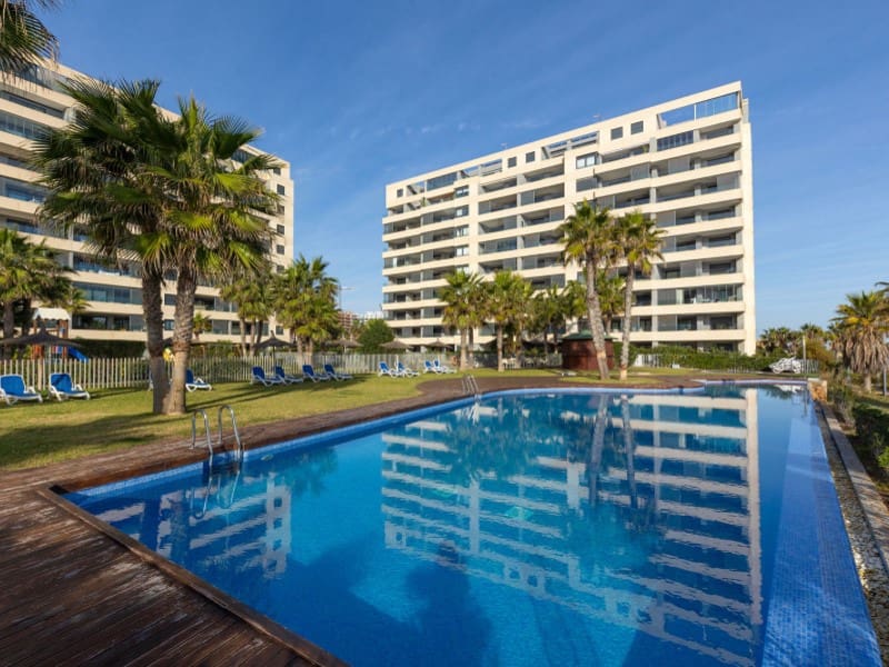 3 sovrum Takvåning till salu i Punta Prima - 765 000 € (Ref: 9907021)