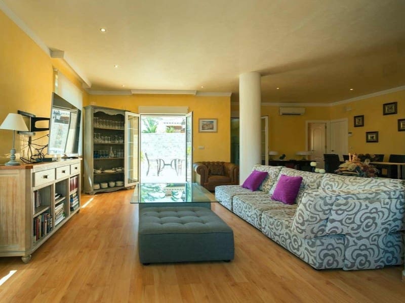 Chalet de 5 habitaciones en Orihuela Costa en venta con piscina garaje - 1.250.000 € (Ref: 9907022)
