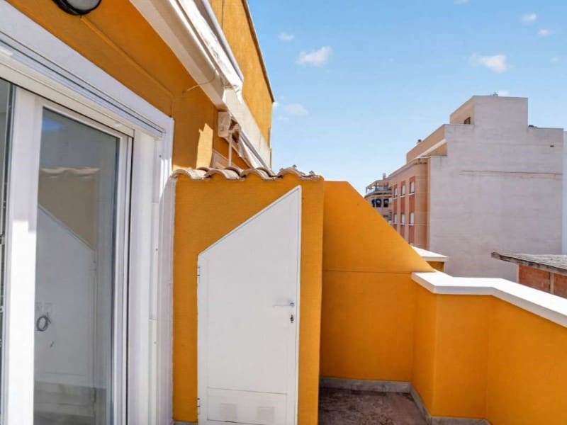 2 soverom Leilighet til salgs i Torrevieja - € 198 900 (Ref: 9907024)