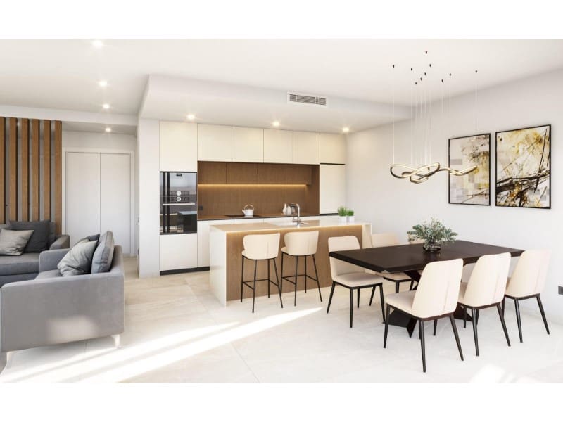 Chalet de 3 habitaciones en Los Alcázares en venta con piscina - 550.000 € (Ref: 9907026)