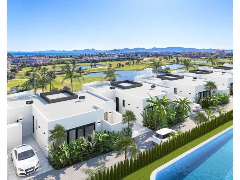 Chalet de 3 habitaciones en Los Alcázares en venta con piscina - 550.000 € (Ref: 9907026)