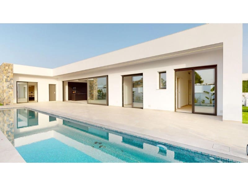 3 bedroom Villa for sale in Los Alcazares with pool - € 739,900 (Ref: 9907028)