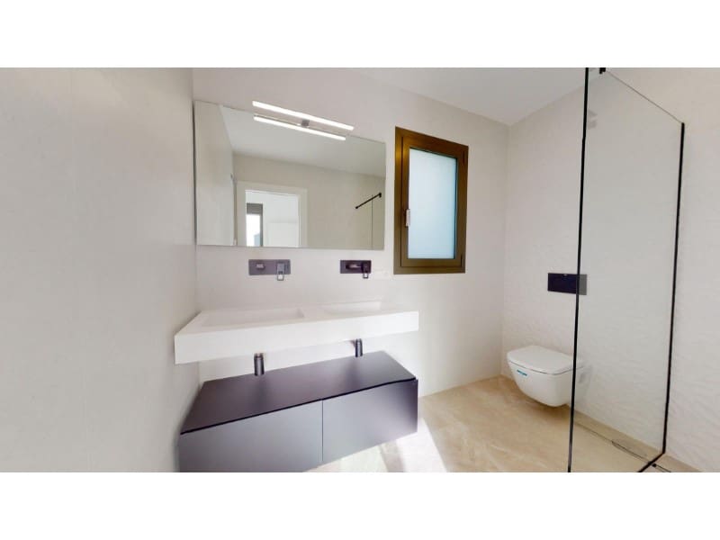 3 bedroom Villa for sale in Los Alcazares with pool - € 739,900 (Ref: 9907028)