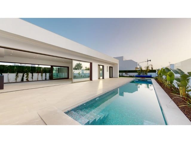 3 bedroom Villa for sale in Los Narejos - Punta Calera, Los Alcázares with pool - € 739,900 (Ref: 9907028)