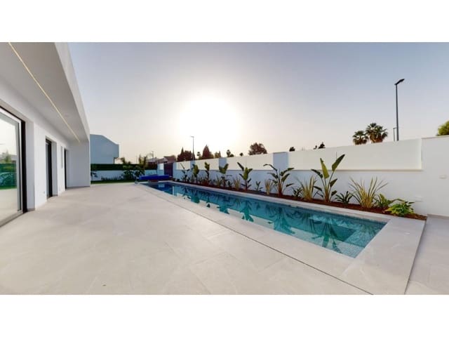 3 bedroom Villa for sale in Los Narejos - Punta Calera, Los Alcázares with pool - € 739,900 (Ref: 9907028)