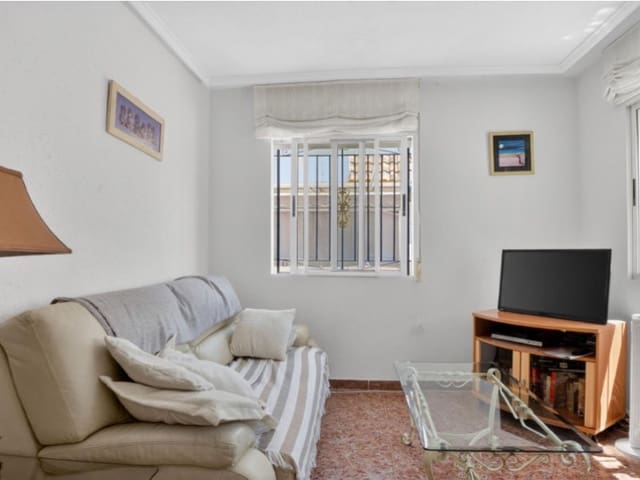 3 makuuhuone Huoneisto myytävänä paikassa El Chaparral - La Siesta - La Torreta, Torrevieja mukana uima-altaan - 195 000 € (Ref: 9910740)