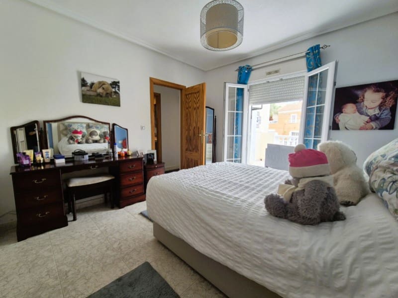 3 bedroom Villa for sale in Orihuela Costa - € 269,900 (Ref: 9910742)