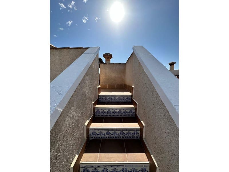 4 soveværelse Villa til salg i San Miguel de Salinas med swimmingpool - € 335.000 (Ref: 9910746)