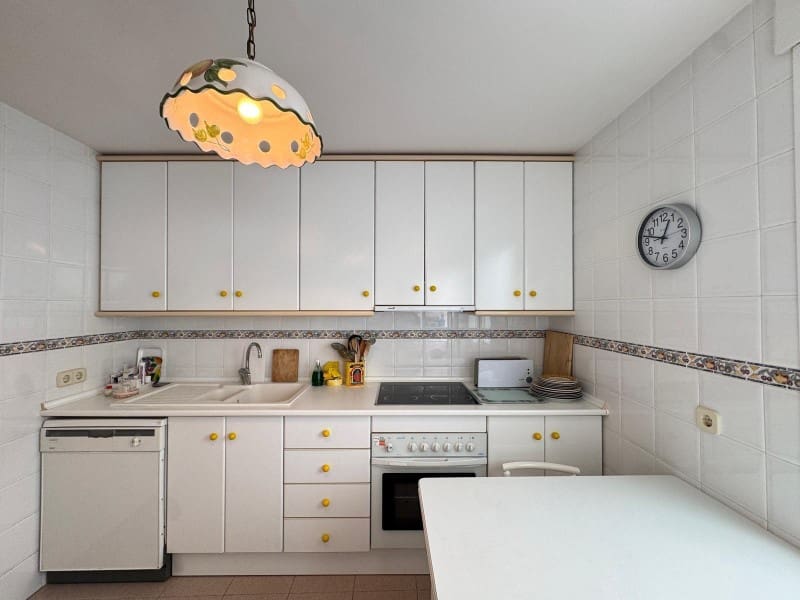 3 Zimmer Apartment zu verkaufen in Torrevieja - 420.000 € (Ref: 9910747)